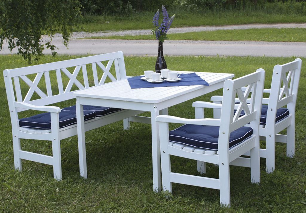 Getterön set - vit trädgårdsgrupp med dynor